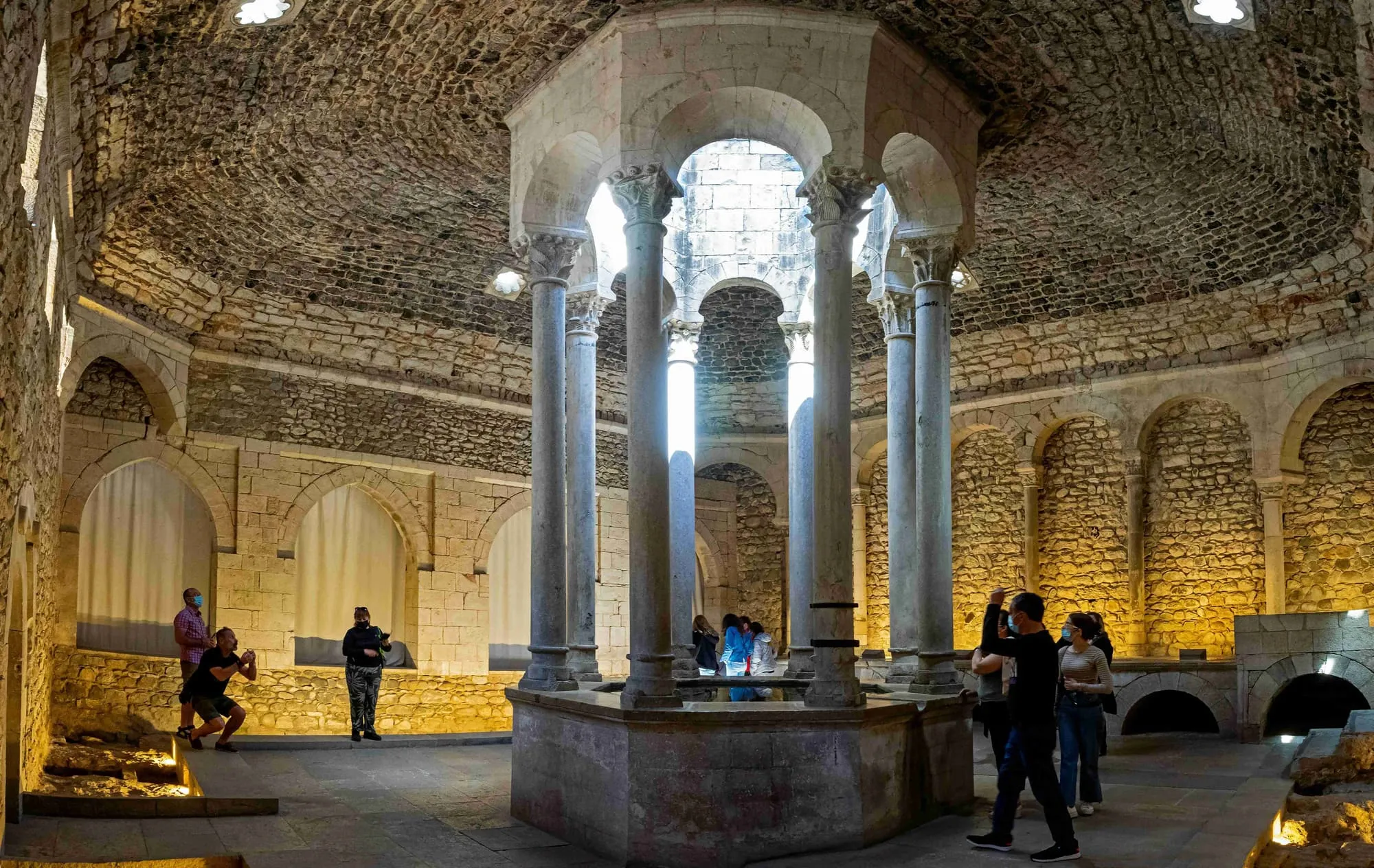 Degustación gastronómica durante un tour por Girona